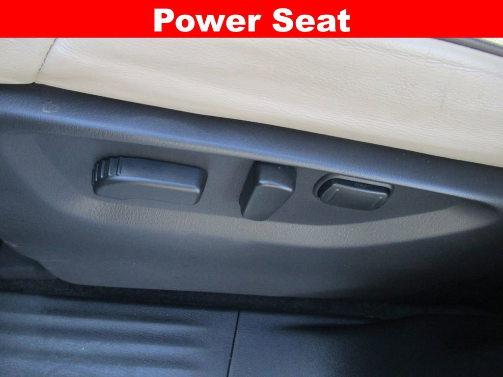 Used 2022 Nissan Armada Platinum w/ Captain's Chairs Package image 30