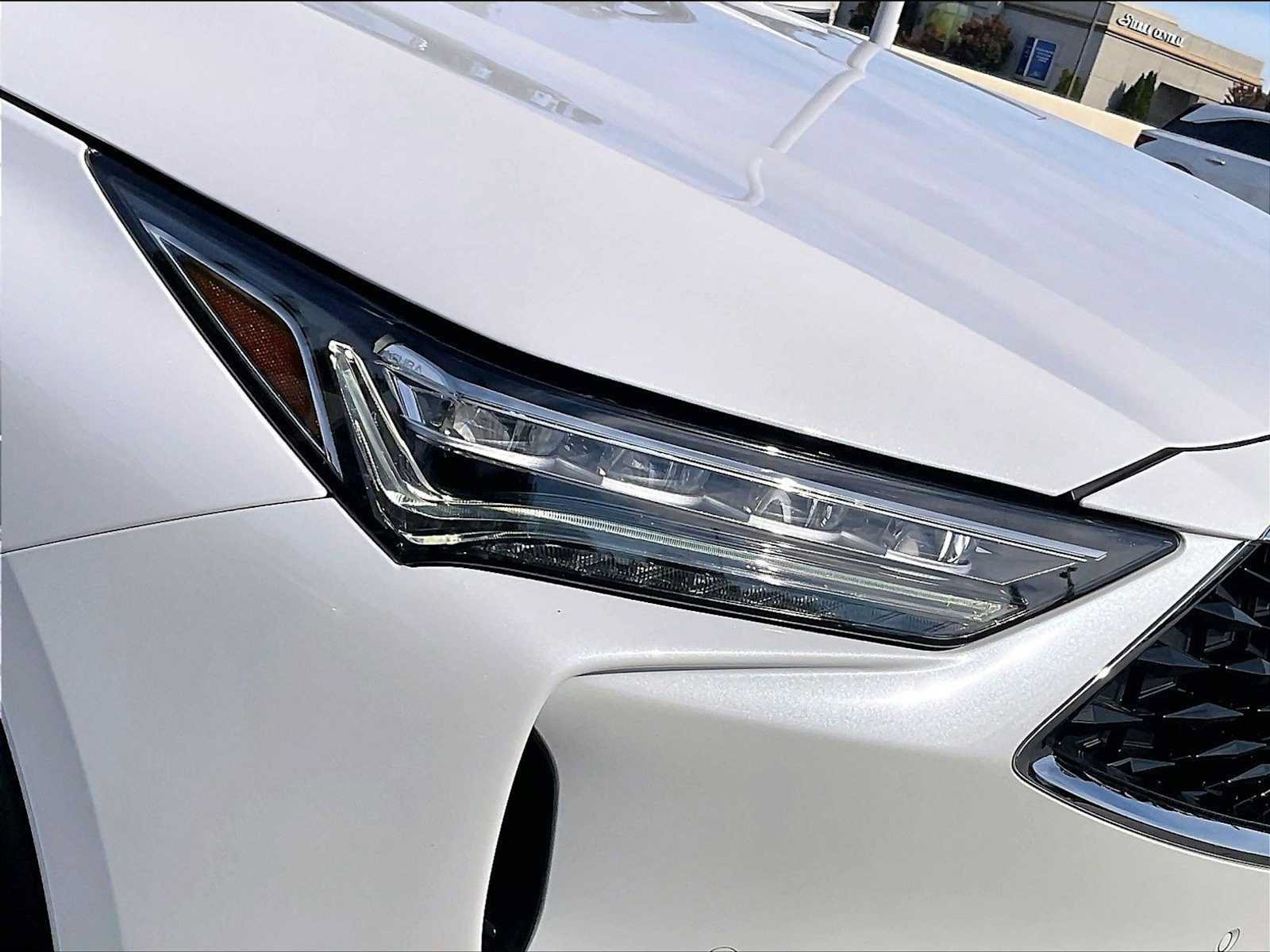Used 2023 Acura MDX w/ Technology Package AWD/4WD image 30