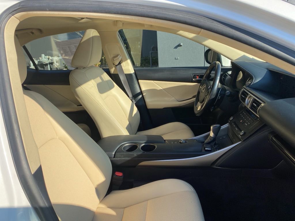 Used 2015 Lexus IS 250 AWD image 13