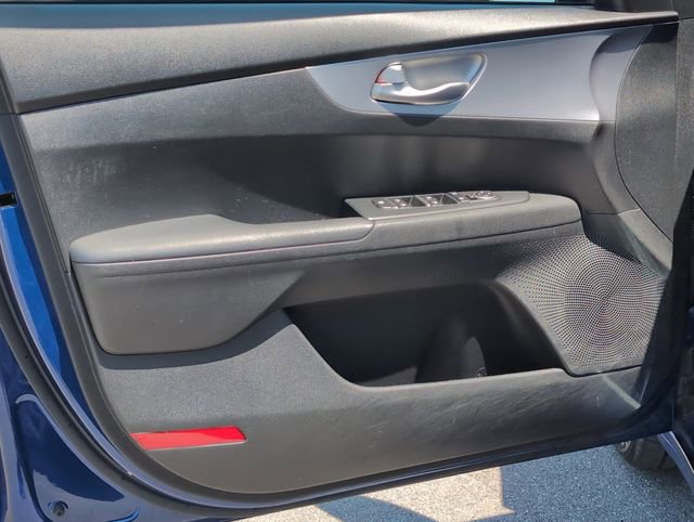 Used 2023 Kia Forte LXS w/ LXS Technology Package image 15