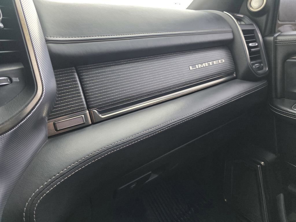 Used 2019 RAM 2500 Limited AWD/4WD image 19