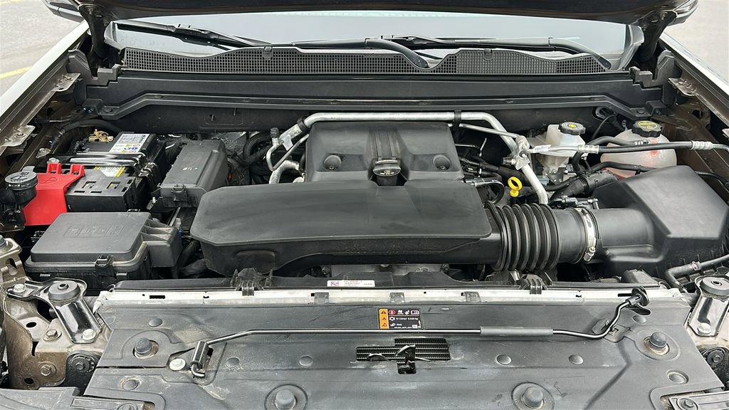 Used 2024 Chevrolet Colorado Trail Boss w/ Technology Package image 30