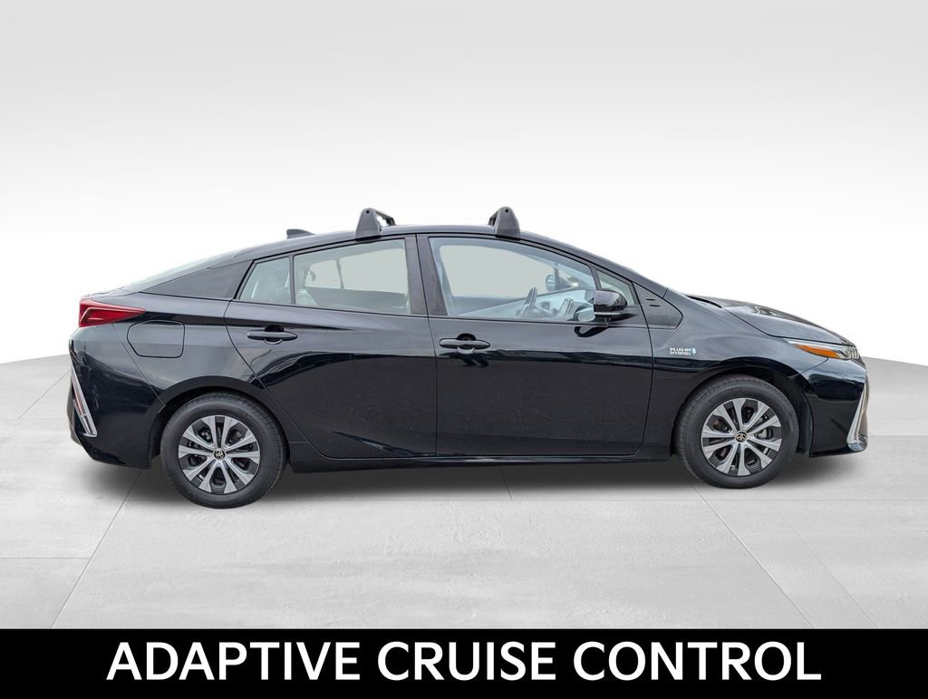 Used 2021 Toyota Prius Prime XLE w/ Carpet Mat Package (TMS) image 4