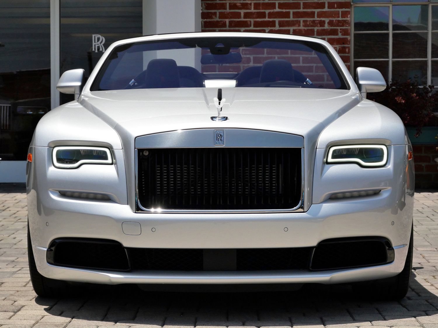 Certified 2021 Rolls-Royce Dawn RWD image 22