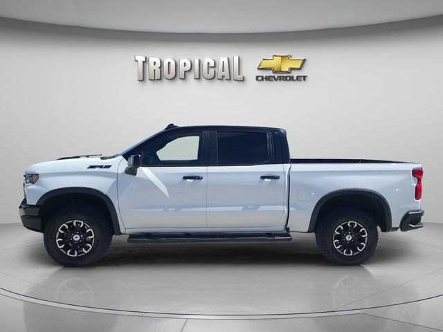 Used 2024 Chevrolet Silverado 1500 ZR2 w/ Technology Package AWD/4WD image 2