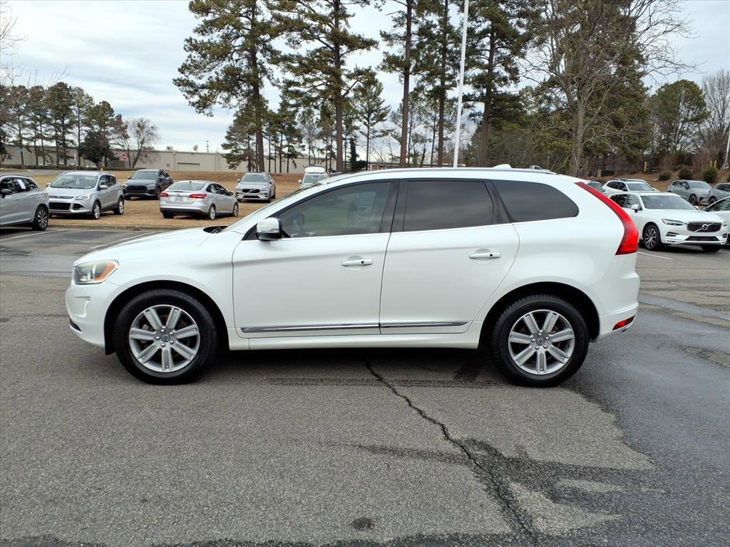 Used 2017 Volvo XC60 T5 Inscription w/ Preferred Option Package image 8