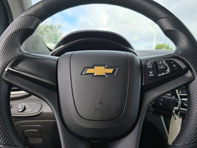 Used 2018 Chevrolet Trax LS image 16