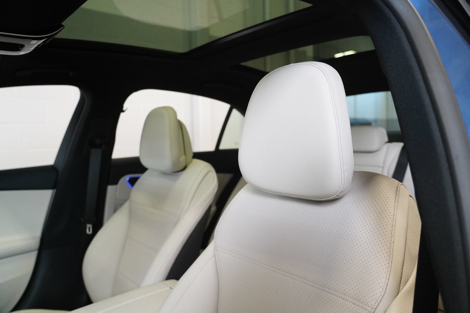 New 2026 Mercedes-Benz C 300 4MATIC Sedan image 15