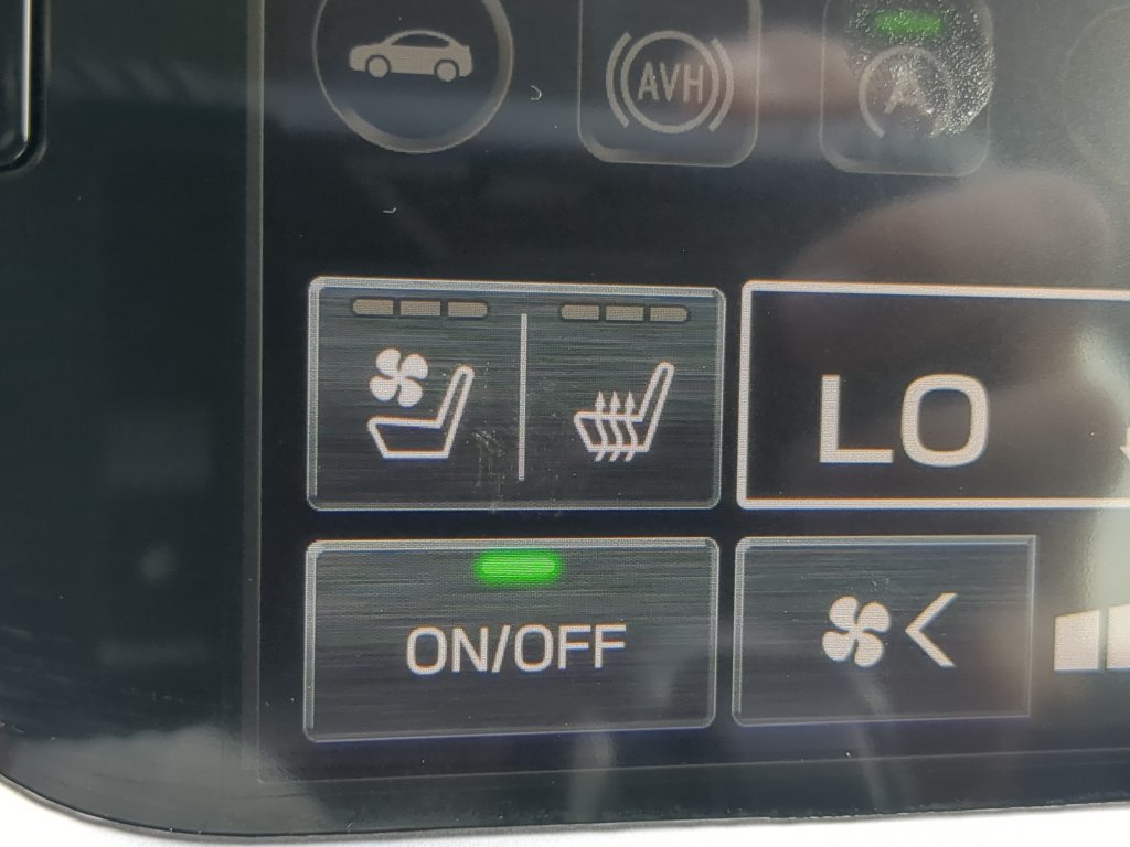 Certified 2023 Subaru Outback Touring XT AWD/4WD image 27