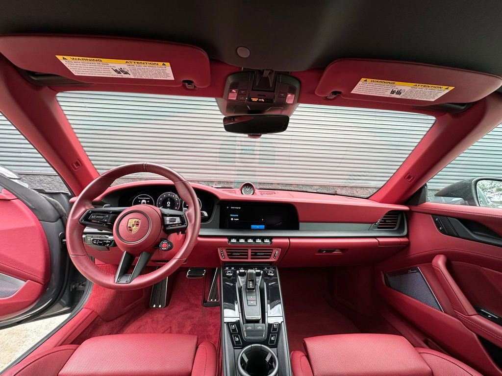 Certified 2025 Porsche 911 Targa 4 GTS AWD/4WD image 6