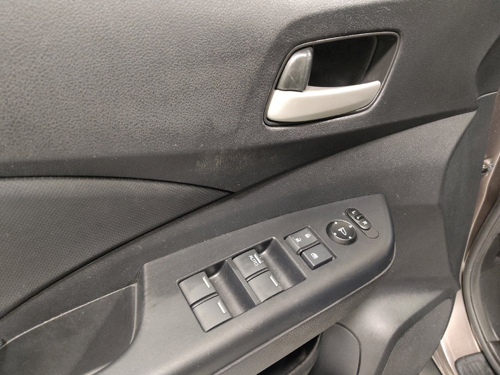 Used 2016 Honda CR-V SE image 27