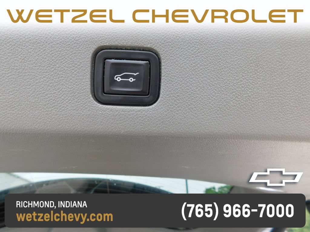 Used 2023 Cadillac XT6 Premium Luxury w/ Technology Package AWD/4WD image 24