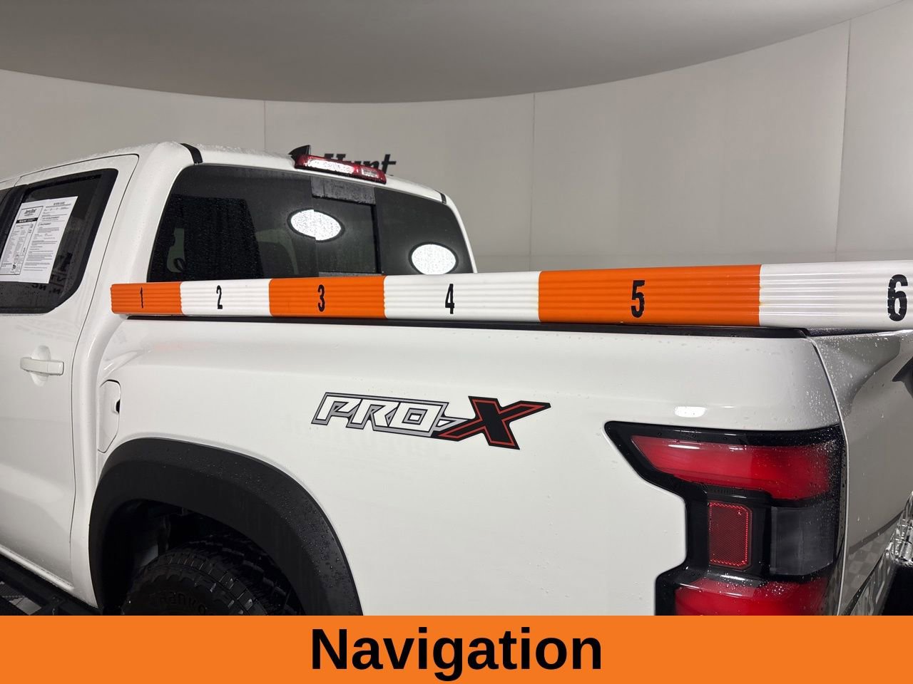 Used 2024 Nissan Frontier Pro-X w/ Technology Package image 8