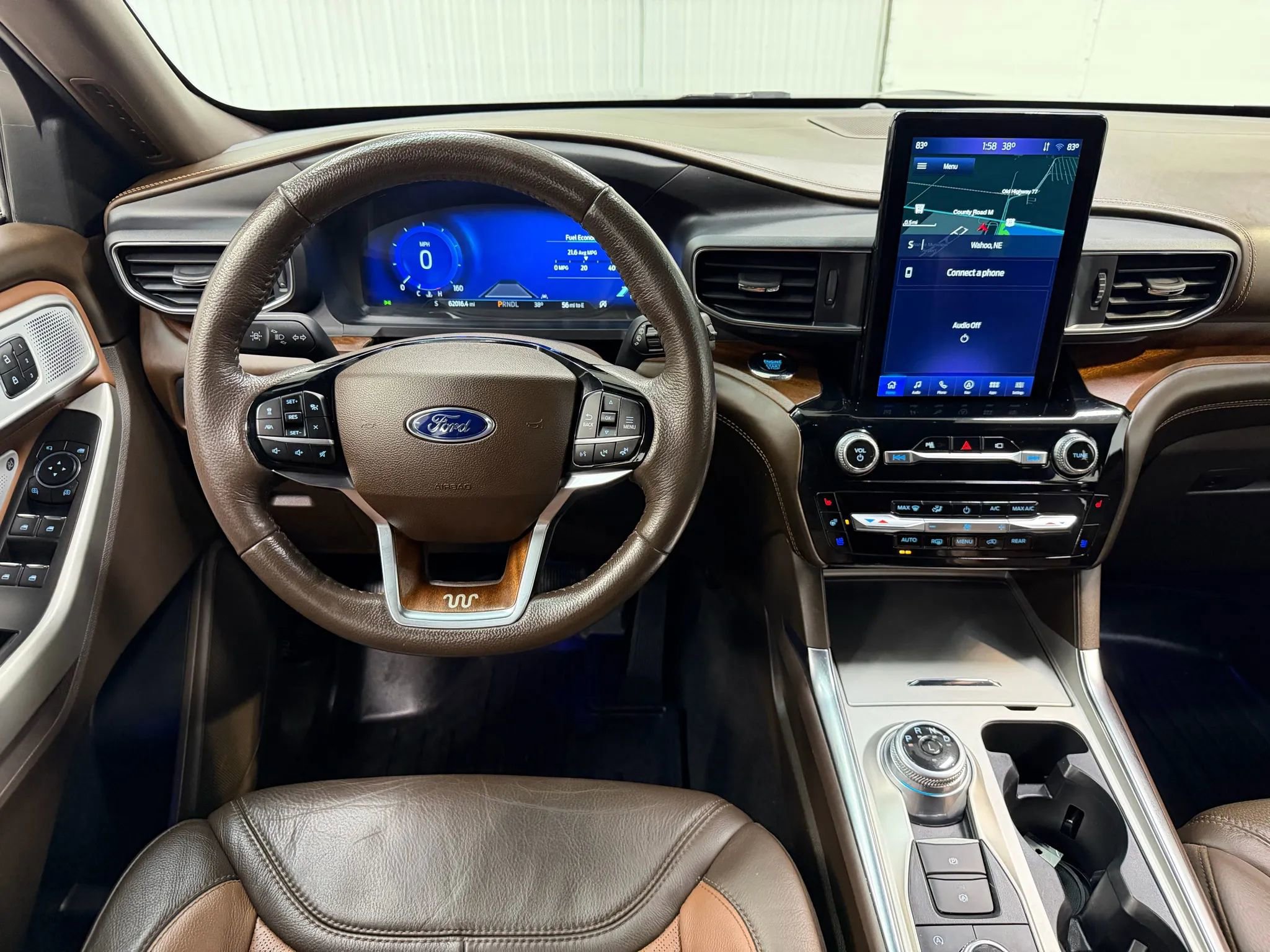 Used 2022 Ford Explorer King Ranch w/ Premium Technology Package image 19