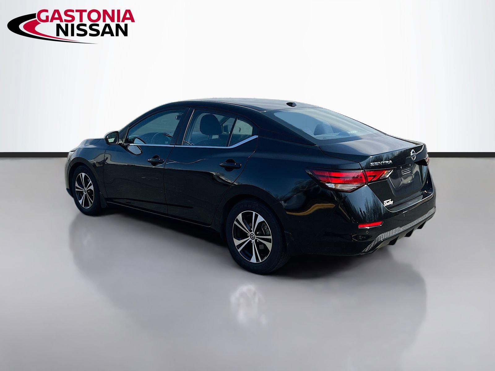 Used 2021 Nissan Sentra SV image 6