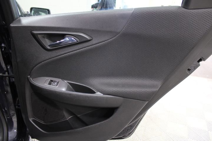 Used 2023 Chevrolet Malibu LT image 24
