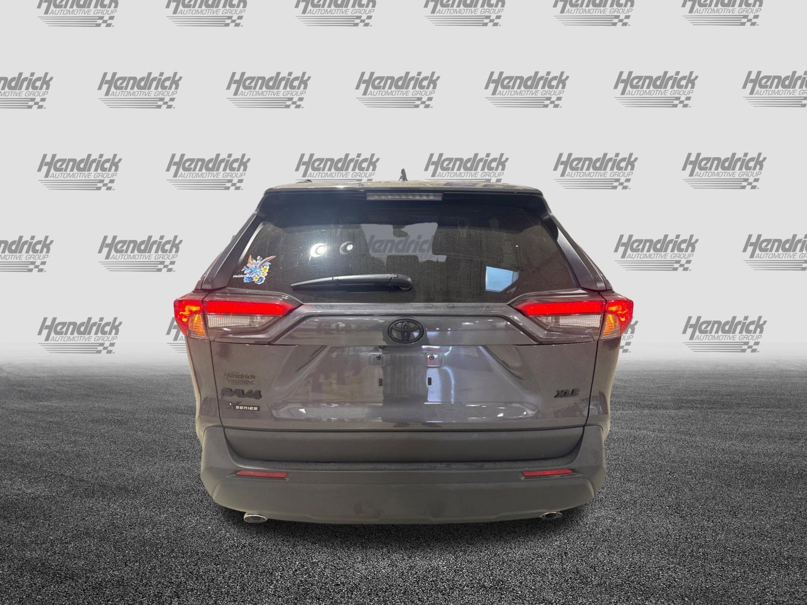 Used 2025 Toyota RAV4 XLE w/ Convenience Package FWD image 10