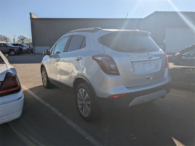 Used 2019 Buick Encore Preferred image 3