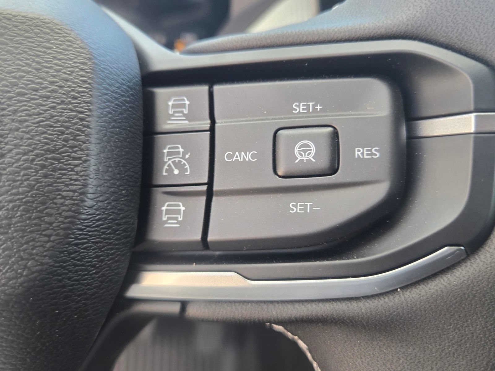 New 2026 Jeep Cherokee Laredo AWD/4WD image 19