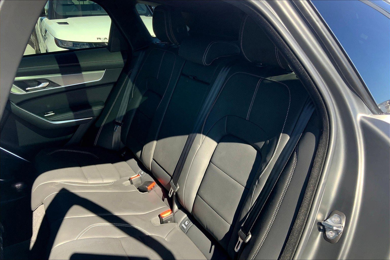 New 2026 Jaguar F-PACE R-Dynamic S image 14