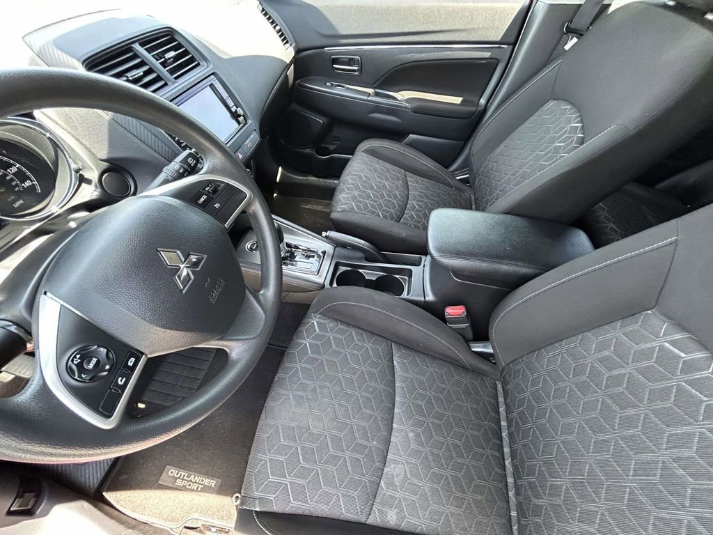 Used 2023 Mitsubishi Outlander Sport AWD image 10