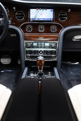 Used 2017 Bentley Mulsanne RWD image 85