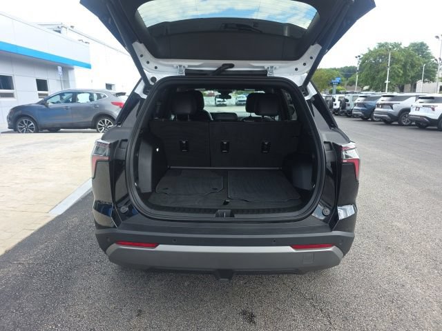 New 2026 Chevrolet Equinox LT w/ Convenience Package II AWD/4WD image 26