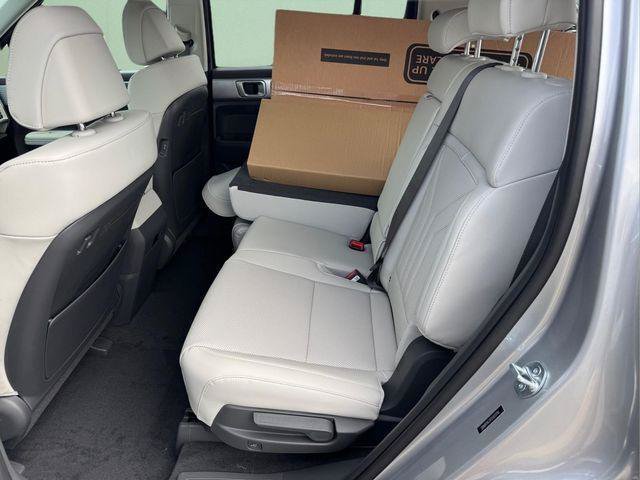 New 2026 Hyundai Santa Fe SEL FWD image 13