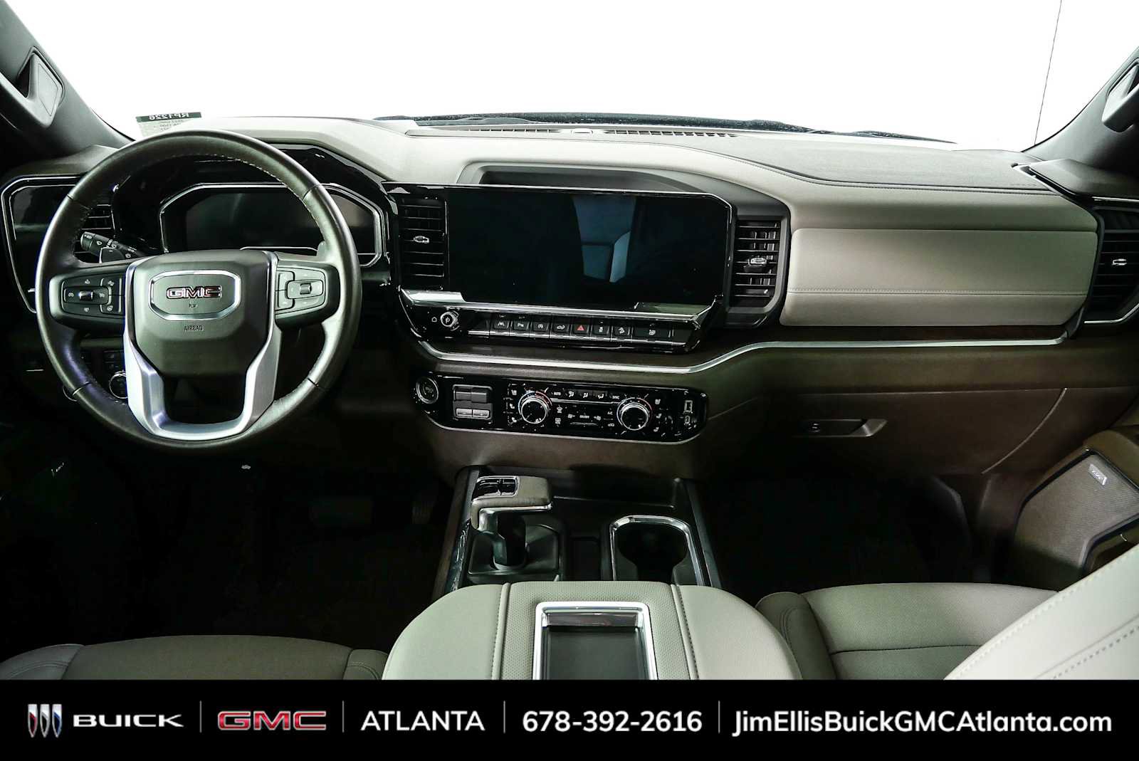 Used 2022 GMC Sierra 1500 SLT w/ SLT Premium Plus Package AWD/4WD image 20