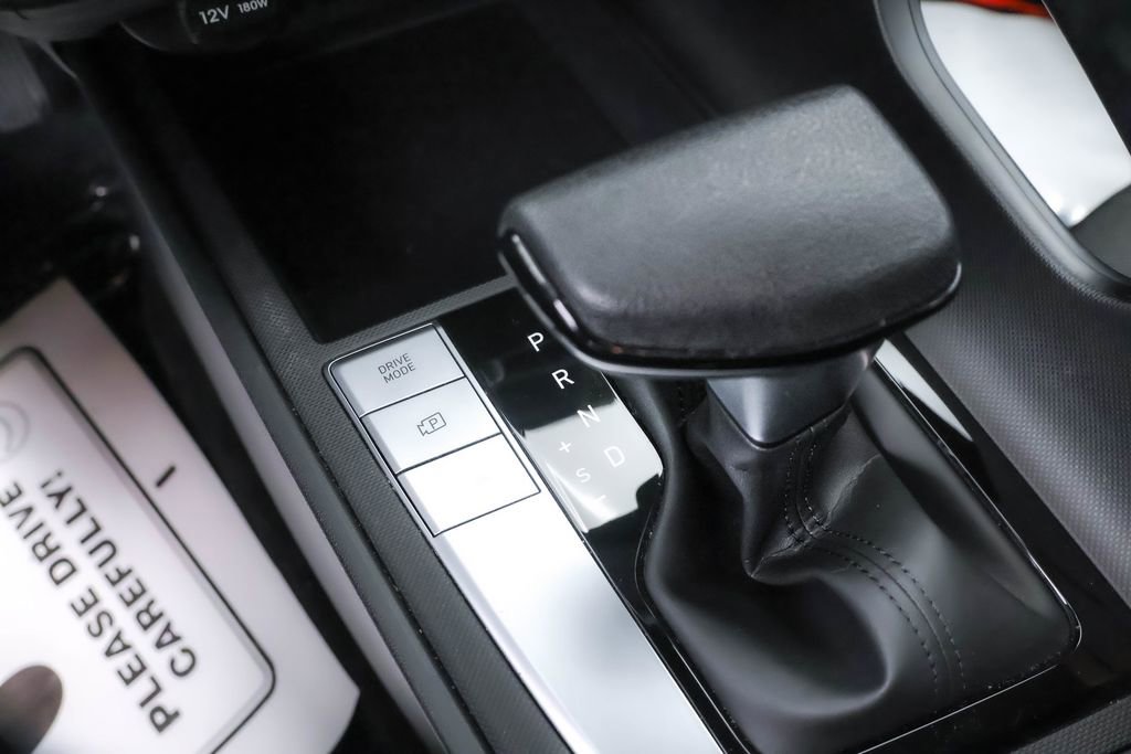 Certified 2023 Hyundai Elantra SE w/ Cargo Package image 17