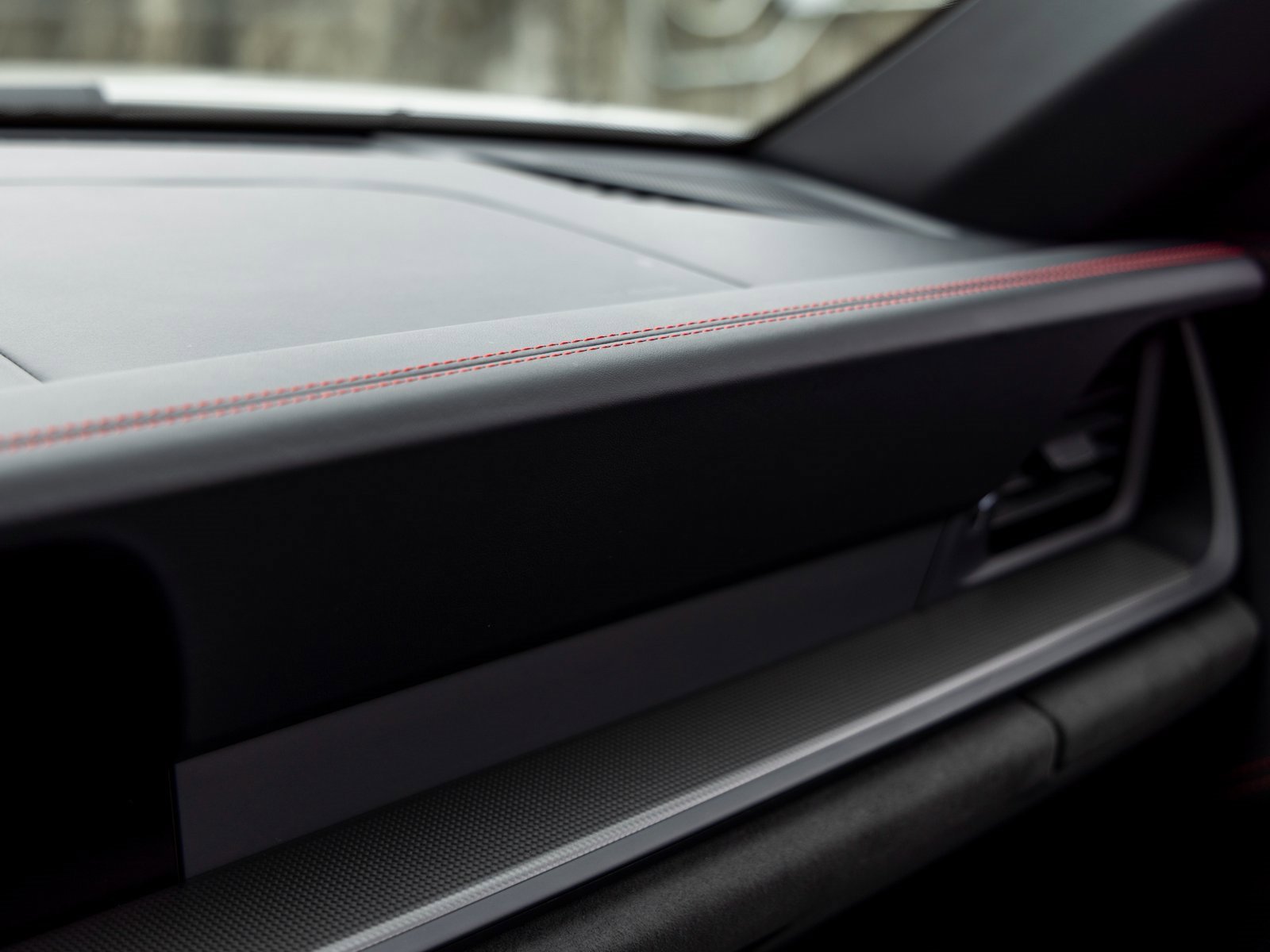 Certified 2022 Porsche 911 Targa 4 GTS image 40