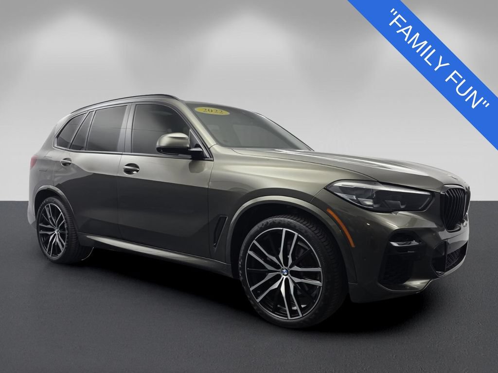 Used 2022 BMW X5 sDrive40i w/ M Sport Package RWD image 1