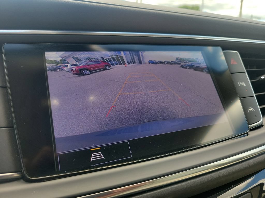 Used 2023 Buick Enclave Essence FWD image 29