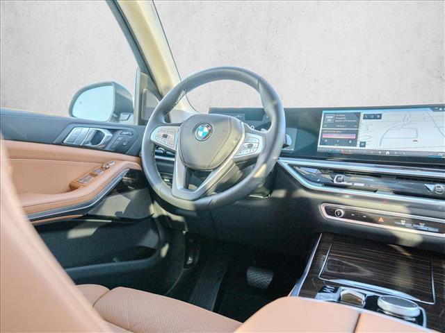Used 2026 BMW X7 xDrive40i image 24