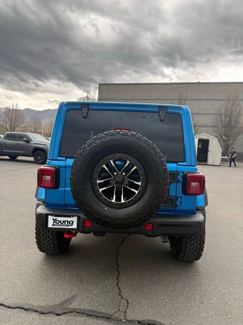Used 2024 Jeep Wrangler Unlimited Rubicon AWD/4WD image 7