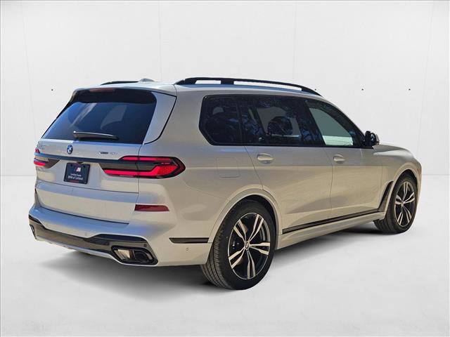 New 2026 BMW X7 xDrive40i image 2