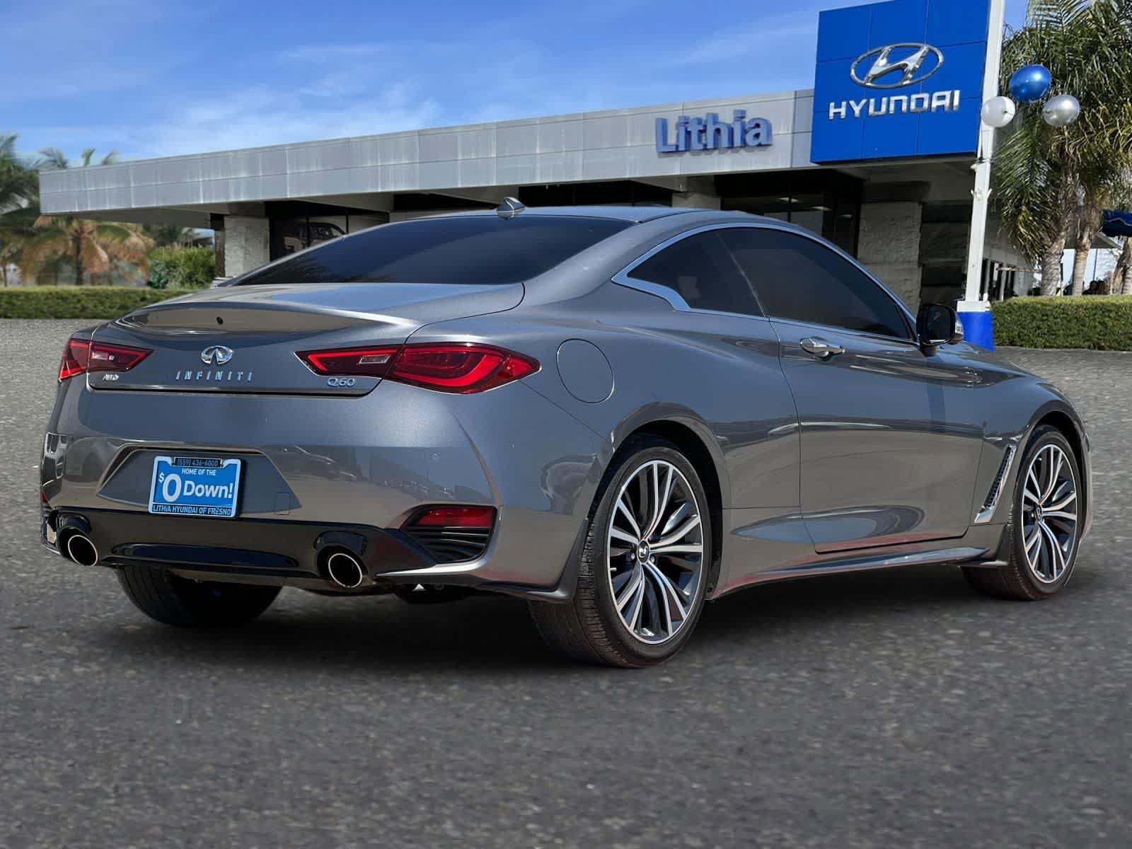 Used 2022 INFINITI Q60 3.0t Luxe w/ Essential Package AWD/4WD image 3