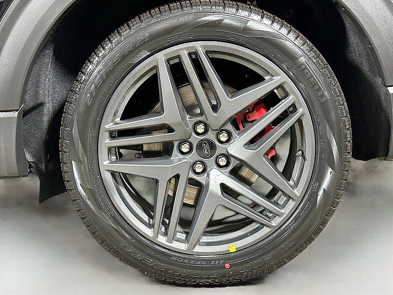 New 2026 Ford Explorer ST image 21