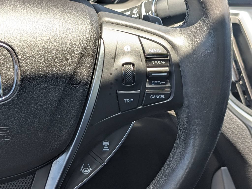 Used 2018 Acura TLX FWD image 17
