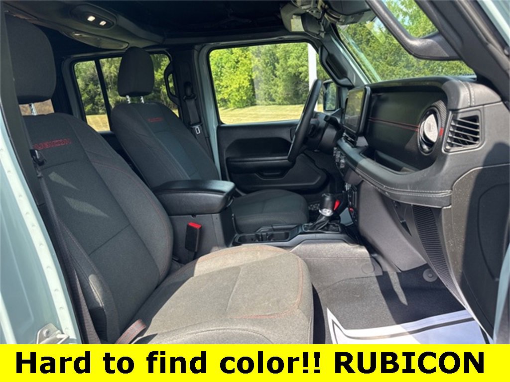 Used 2024 Jeep Wrangler Rubicon image 28