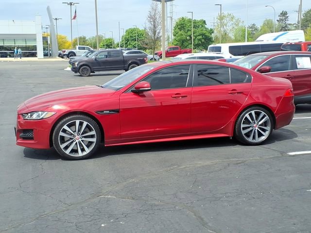Used 2018 Jaguar XE R-Sport AWD/4WD image 4