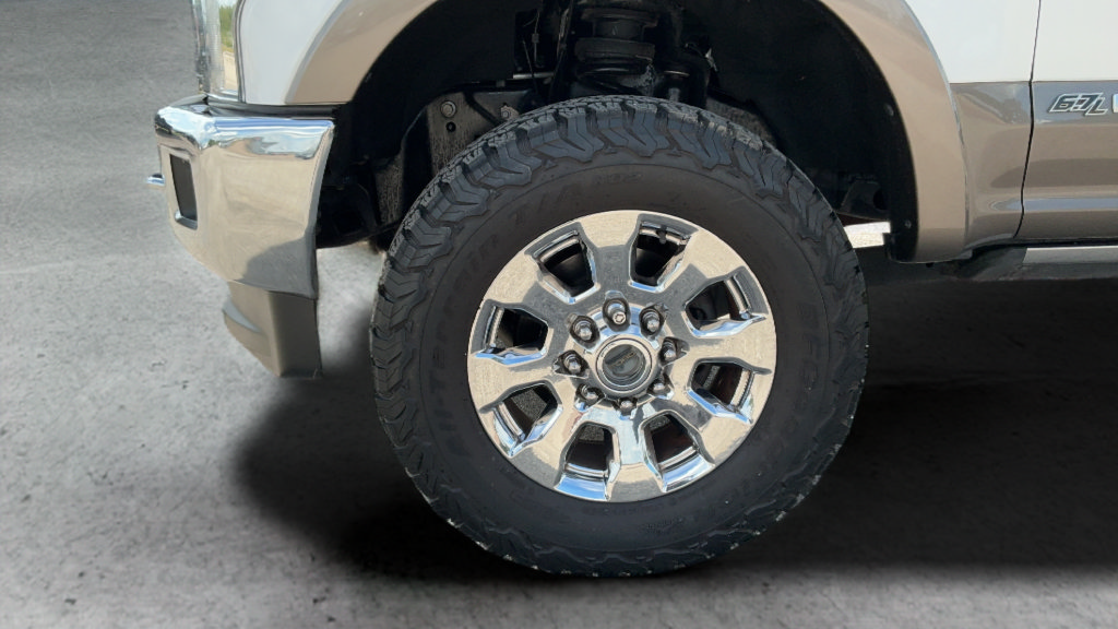 Used 2019 Ford F250 King Ranch w/ King Ranch Ultimate Package AWD/4WD image 26