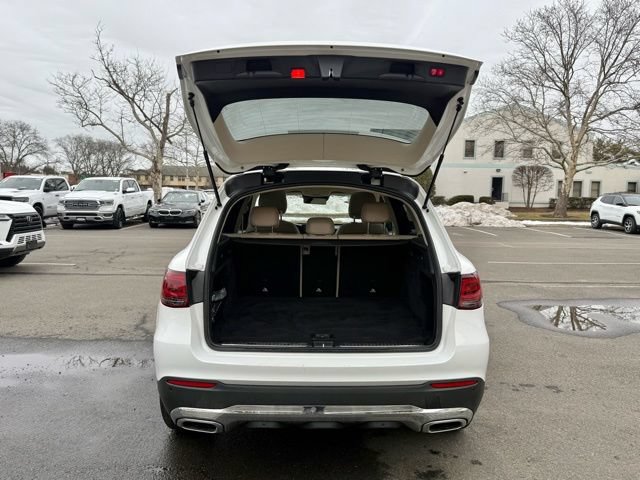 Used 2021 Mercedes-Benz GLC 300 4MATIC image 10