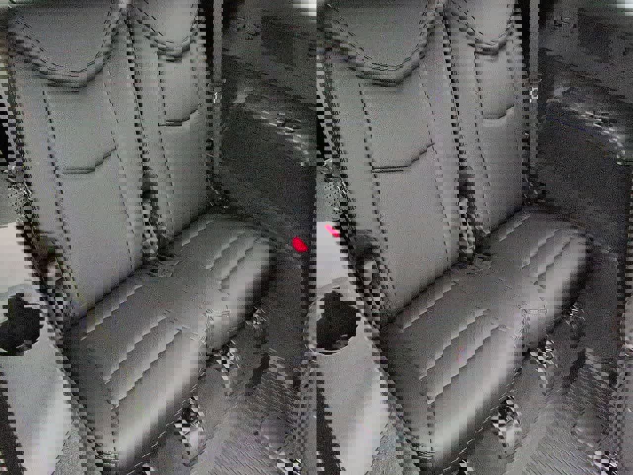 Used 2023 Cadillac XT6 Premium Luxury w/ LPO, Floor Liner Package image 22