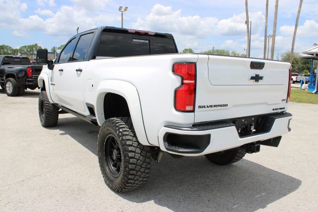 Used 2024 Chevrolet Silverado 2500 LTZ w/ LTZ Plus Package AWD/4WD image 8