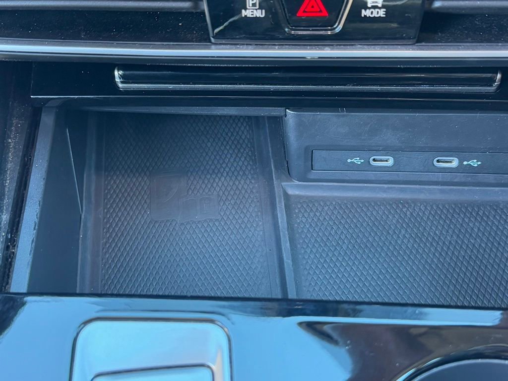 Used 2024 Volkswagen Atlas SE image 16