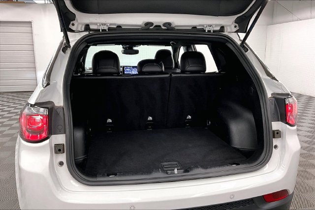 Used 2024 Jeep Compass Limited AWD/4WD image 39