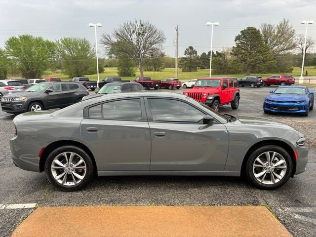 Used 2023 Dodge Charger SXT image 5