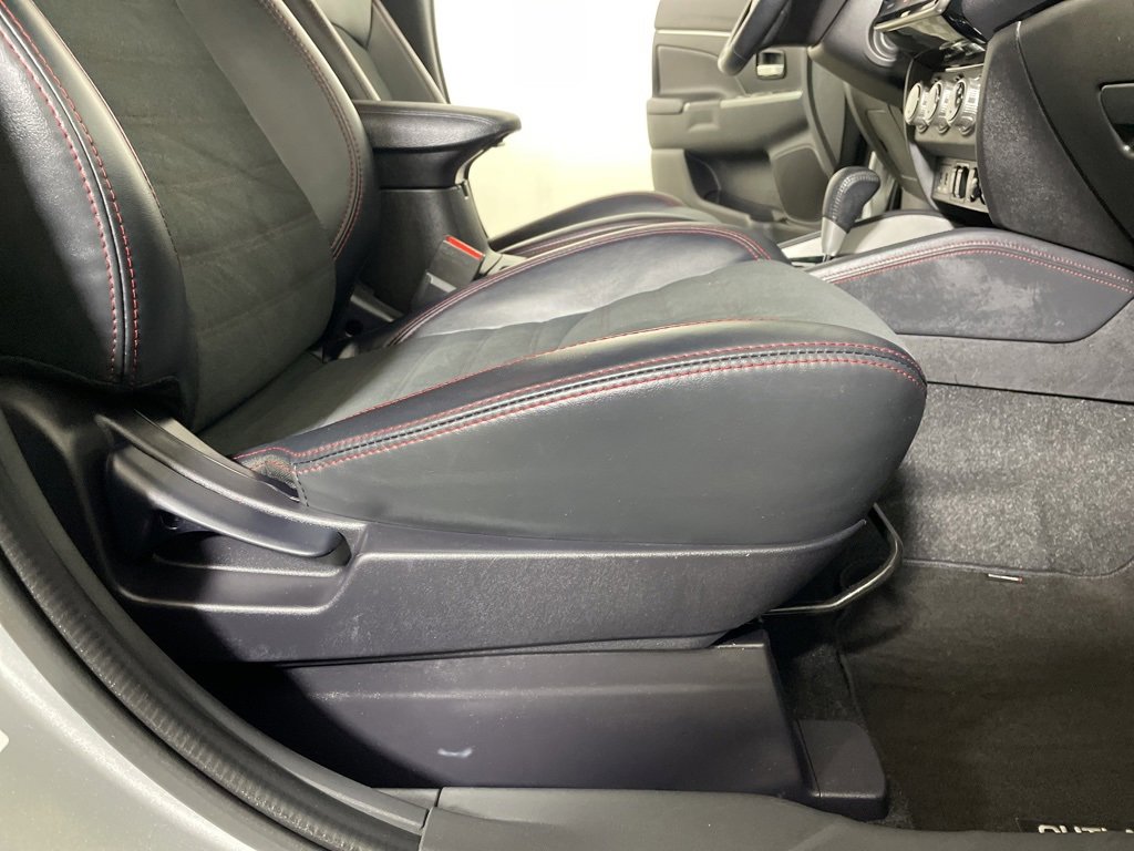 Used 2024 Mitsubishi Outlander Sport SE image 23