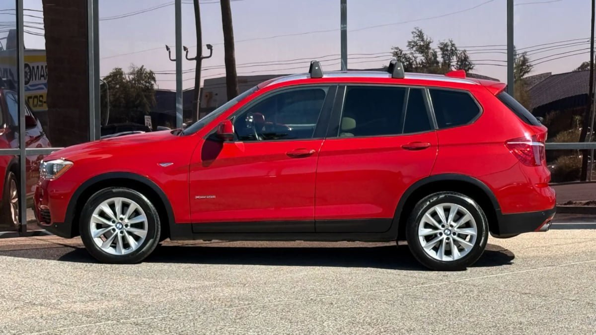 Used 2016 BMW X3 xDrive28i AWD/4WD image 6